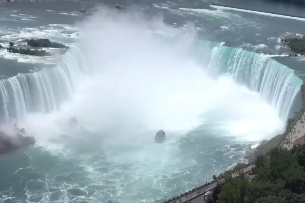 Niagara Falls the 6th tallest waterfall