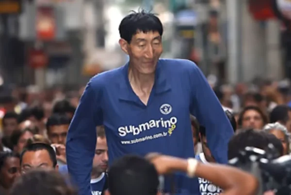 Stature standout: China's tallest.