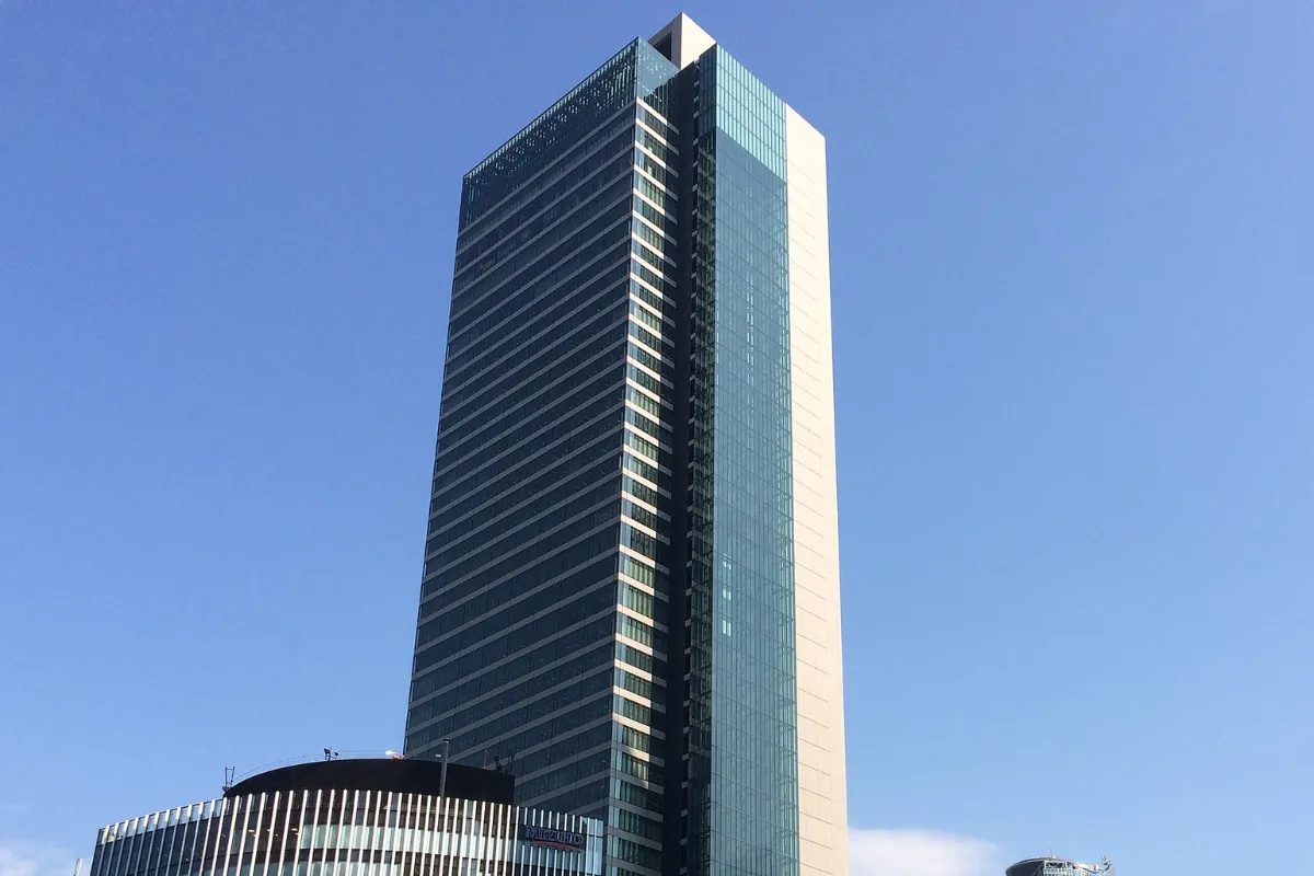 10th tallest building in Japan