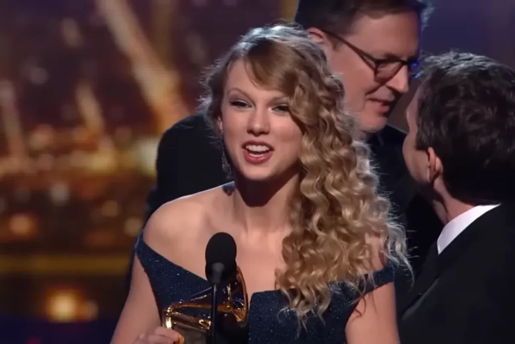Taylor swift music awards
