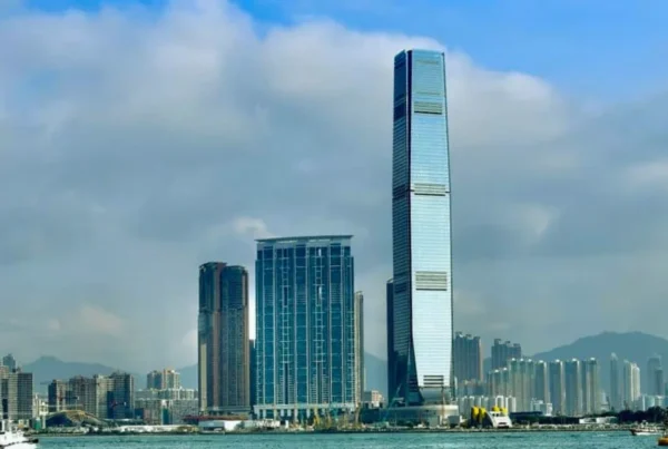 tallest buildings in hong kong