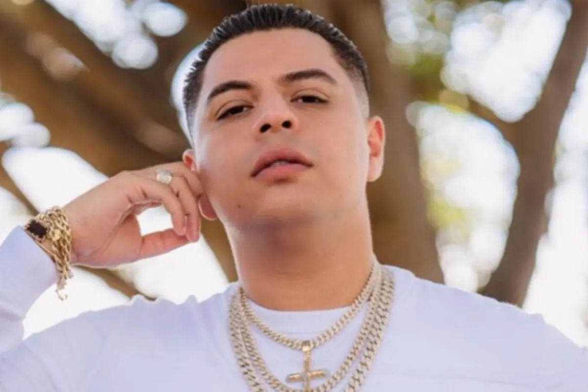 How Tall Is Eduin Caz? Height, Bio, Age, Family & Net Worth